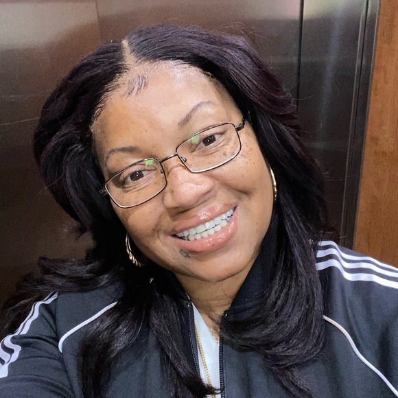 Meet your Posher, Trina - Picture 1 of 1